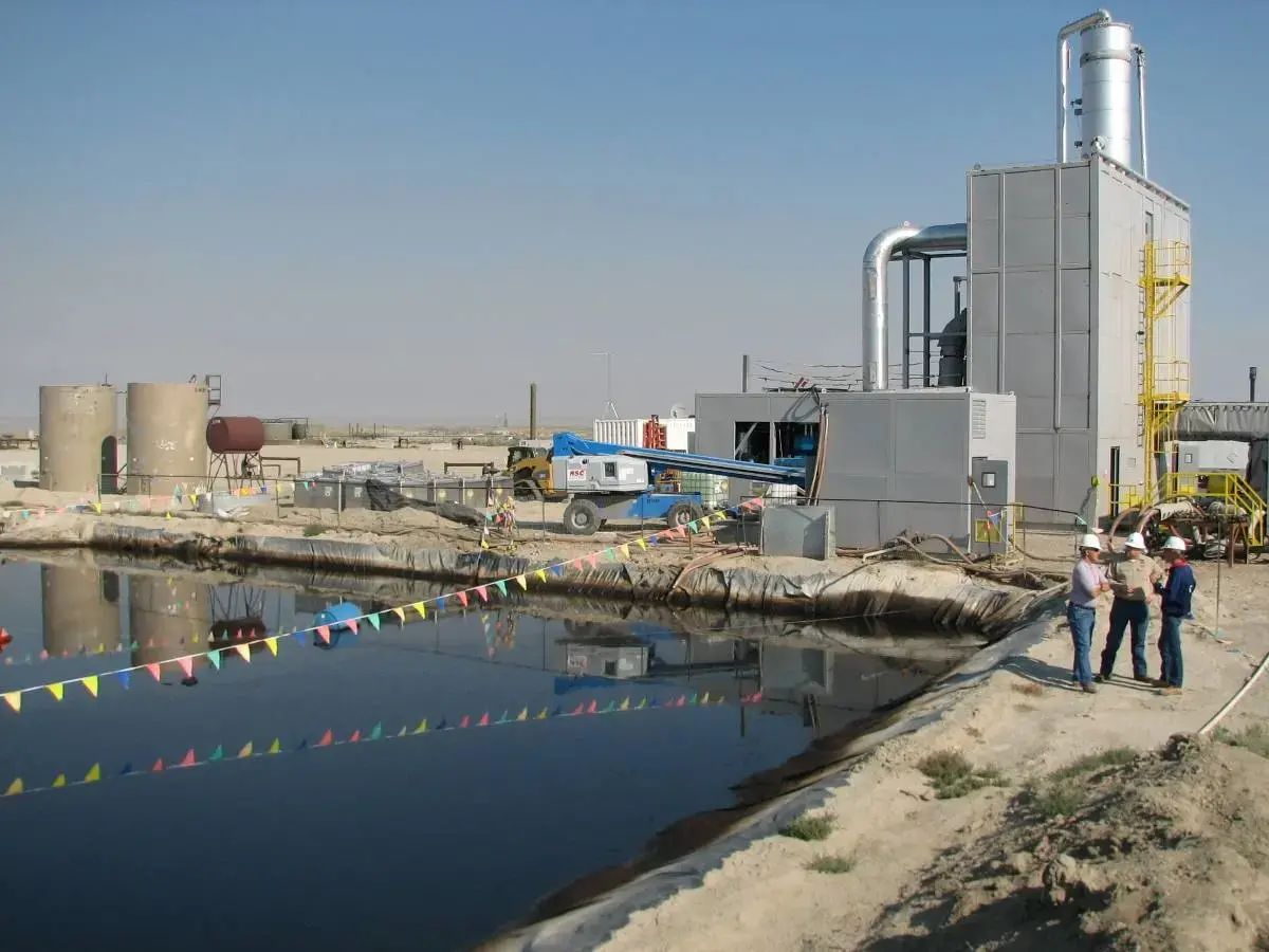 حوضچه گل حفاری و ژئوممبران