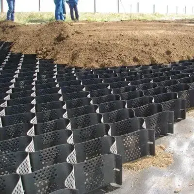 نصب ژئوسل در شیب