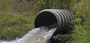 استخر دفن زباله
