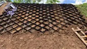 نصب ژئوسل در شیب